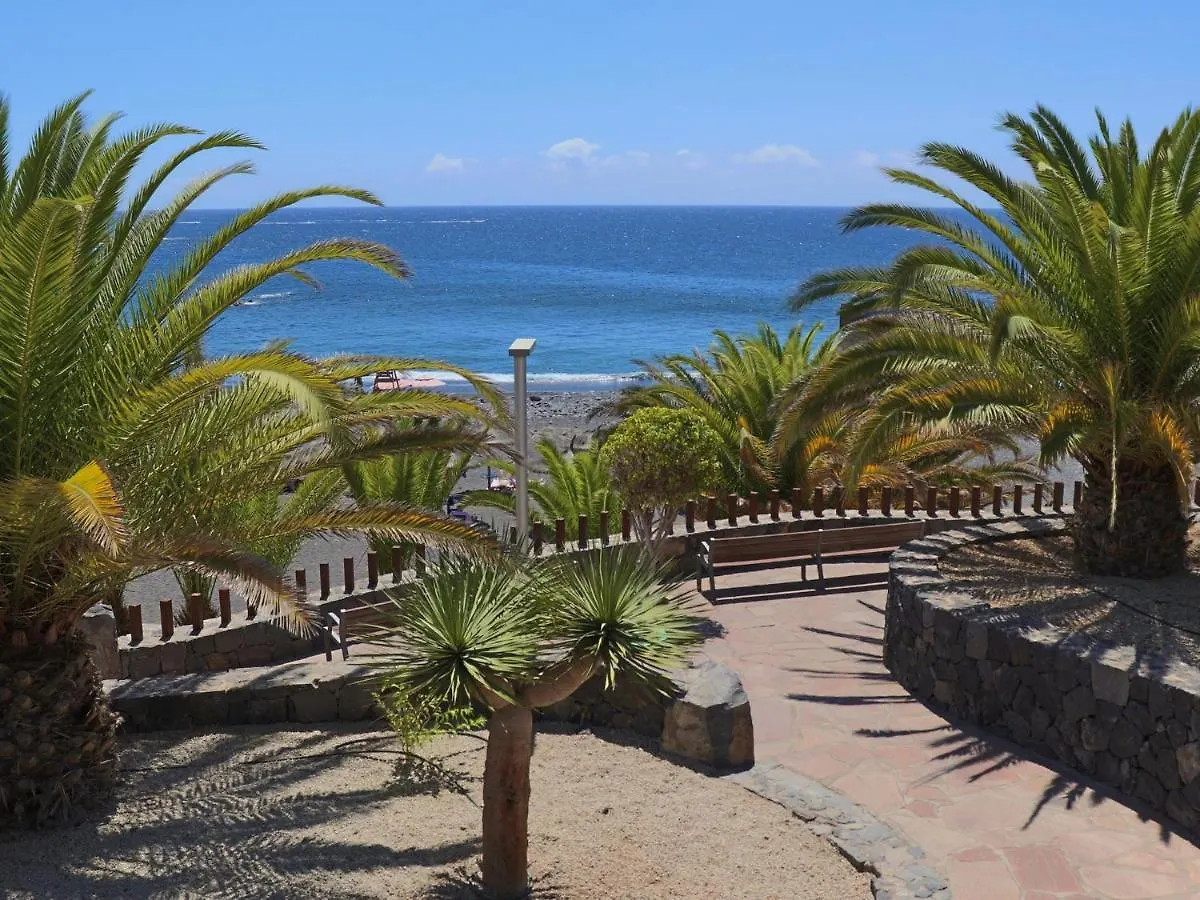 Playa Ajabo Beachfront Apartment Callao Salvaje